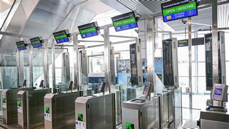 Bulgaria, Romania take first steps into Europe's vast visa.